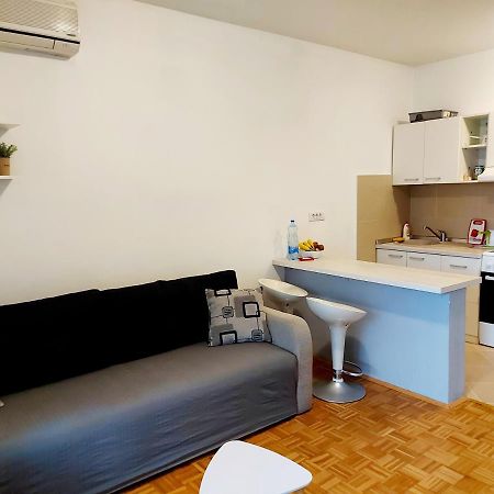 Apartamento Red Brick Belgrado Exterior foto