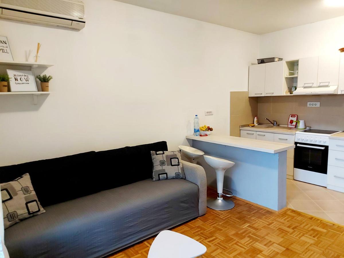 Apartamento Red Brick Belgrado Exterior foto